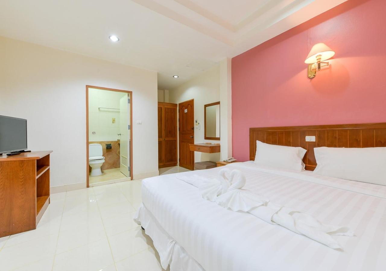 Sun&Beach Pattaya Exterior foto